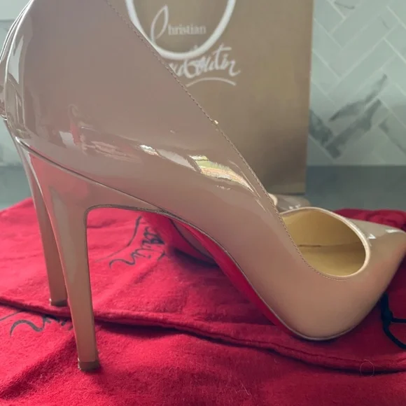 Authentic Christian Louboutin Pigalle 100 Patent Size 39 - Picture 6 of 14